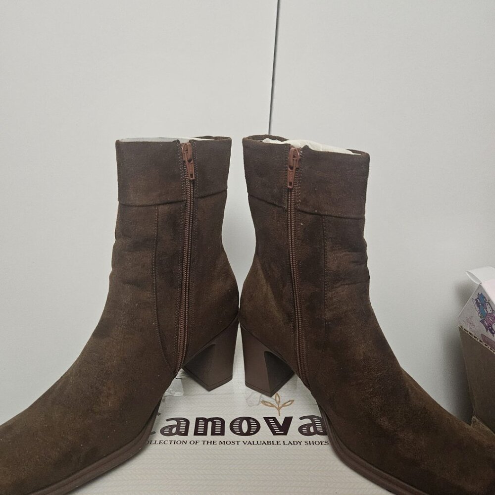Brown Suede Heeled Square Toe Ankle Boots 7.5 - Picture 4 of 7